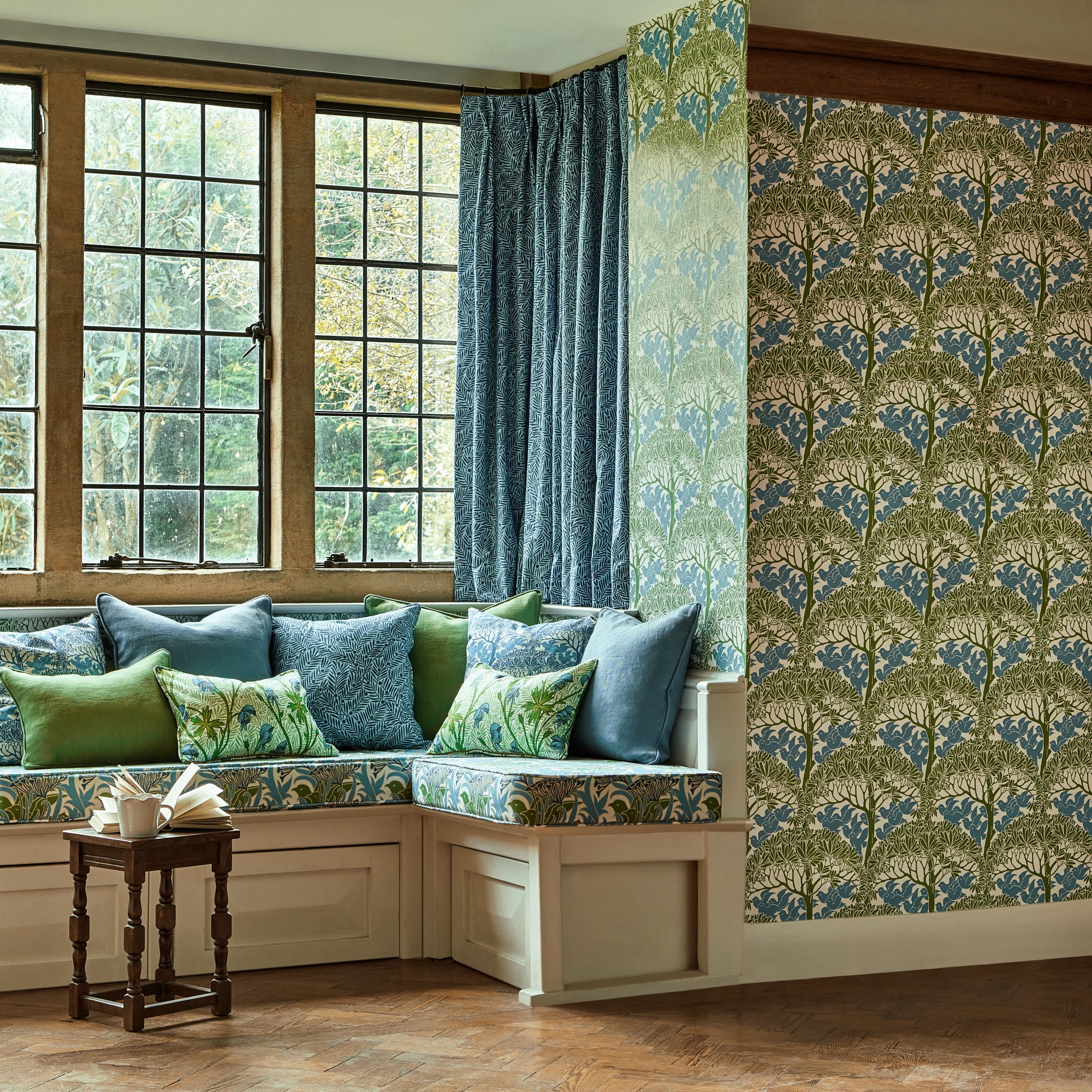 The Savaric Wallpaper 217340 By Morris Co In Garden Green